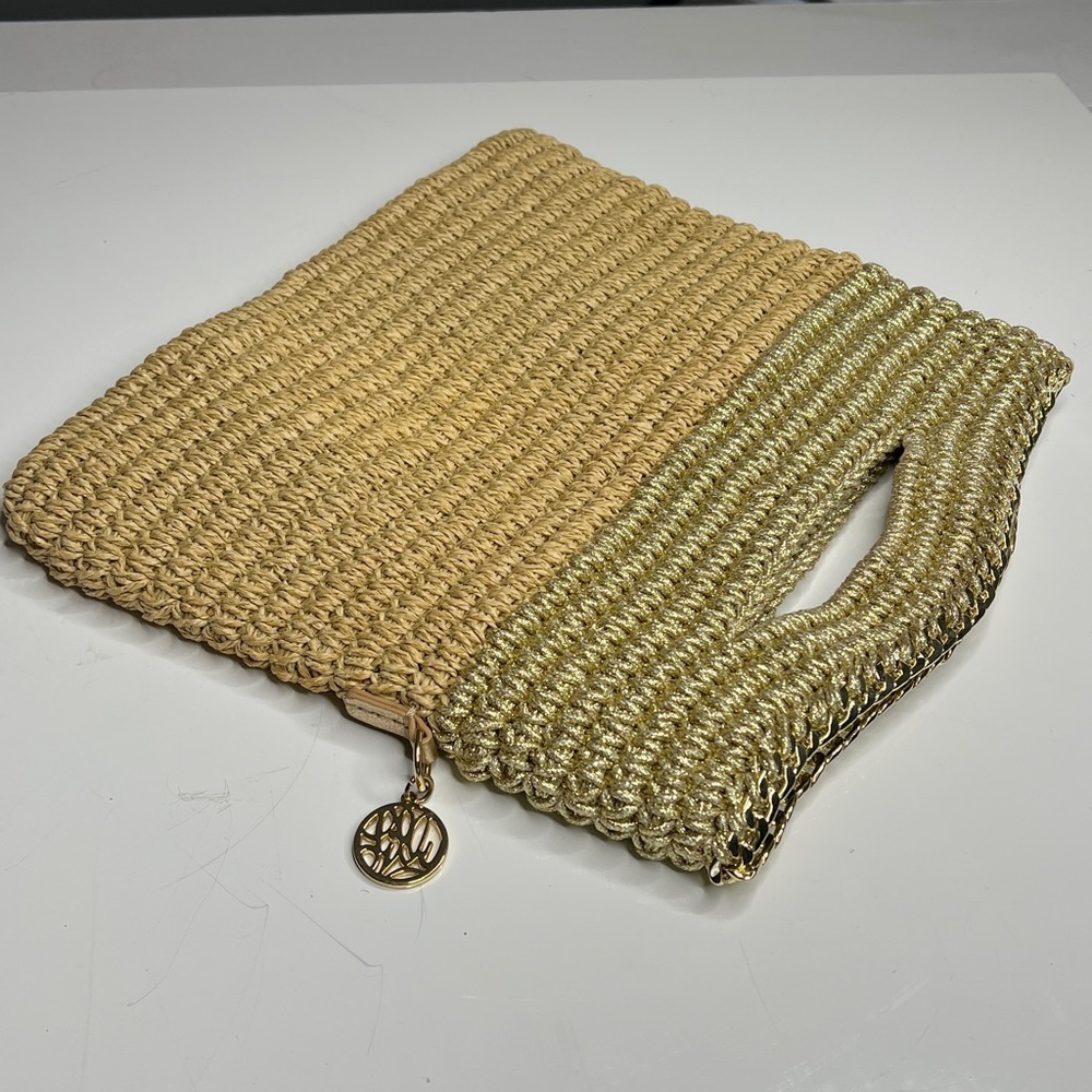 Lilly Pulitzer Beige Straw and Gold Crochet Chain Trim Hand Flat Tote Clutch Bag - Picture 4 of 9